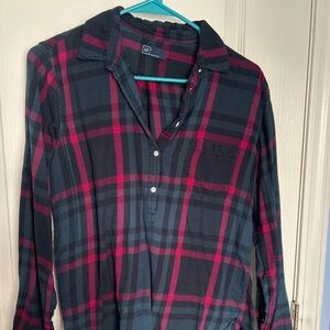 GAP Plaid Button Down Shirt